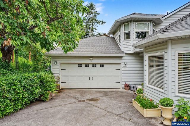 2255 Ellen Ln NW, Salem, OR 97304