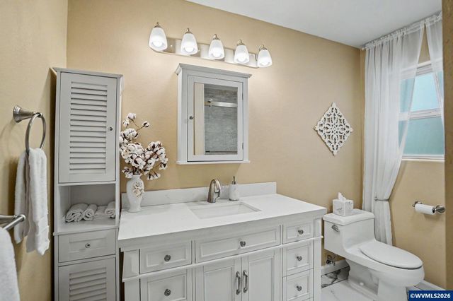 2255 Ellen Ln NW, Salem, OR 97304