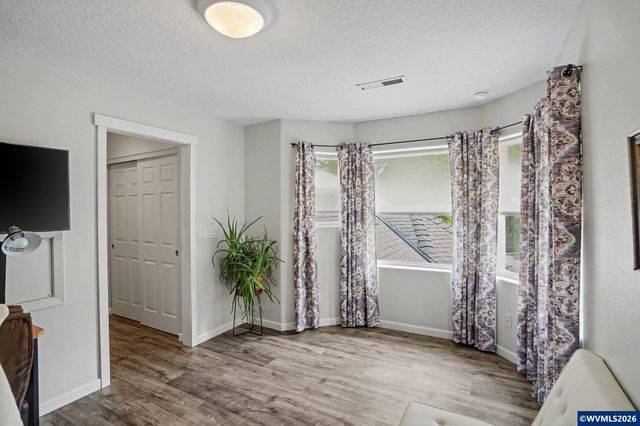 2255 Ellen Ln NW, Salem, OR 97304
