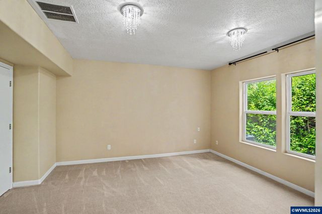 2255 Ellen Ln NW, Salem, OR 97304