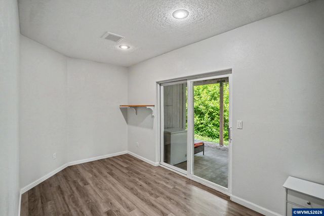 2255 Ellen Ln NW, Salem, OR 97304