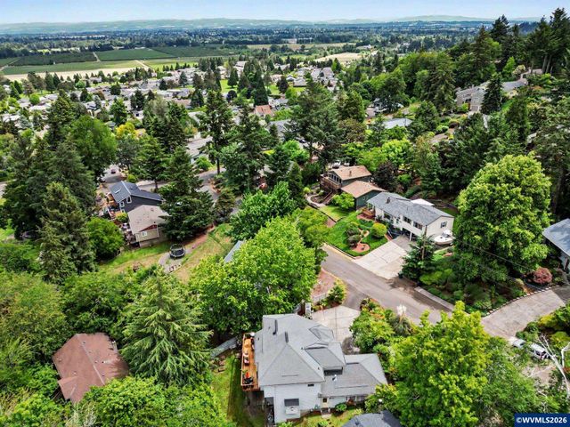 2255 Ellen Ln NW, Salem, OR 97304