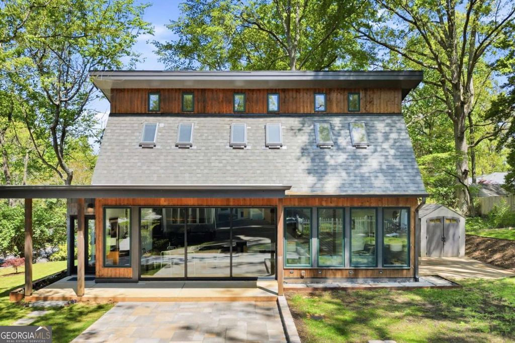 431 Leonardo Avenue NE, Atlanta, GA 30307
