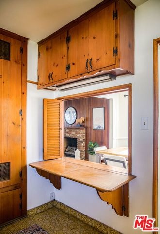 13130 Crewe Street, North Hollywood, CA 91605