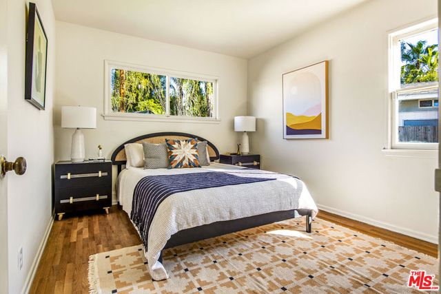 13130 Crewe Street, North Hollywood, CA 91605