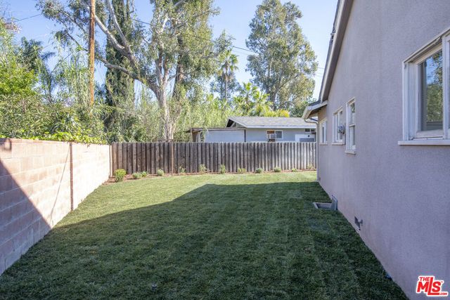 13130 Crewe Street, North Hollywood, CA 91605