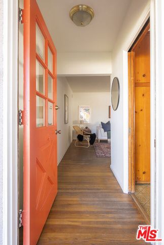 13130 Crewe Street, North Hollywood, CA 91605