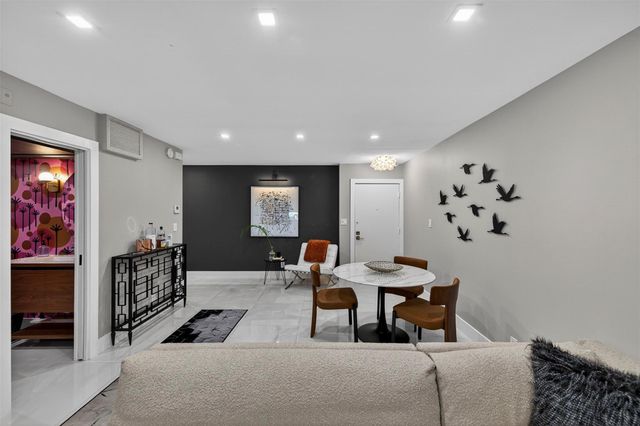 1930 NE 2nd Avenue L111, Wilton Manors, FL 33305