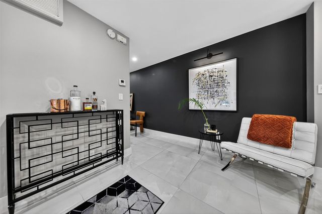 1930 NE 2nd Avenue L111, Wilton Manors, FL 33305