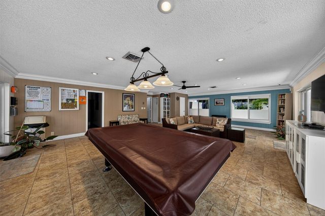 1930 NE 2nd Avenue L111, Wilton Manors, FL 33305