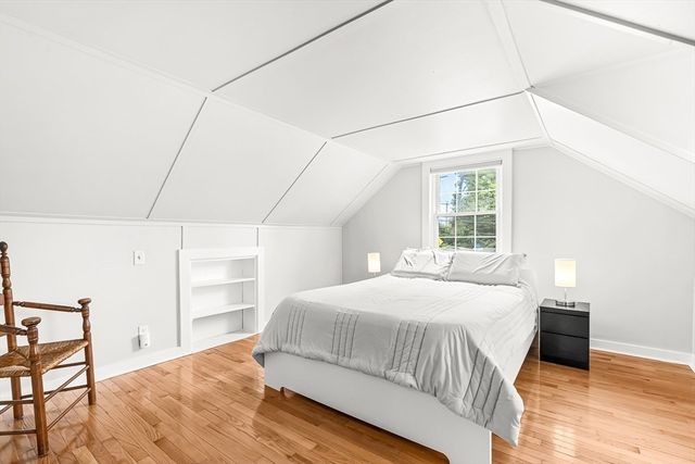 146 Hartford St, Natick, MA 01760