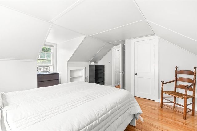 146 Hartford St, Natick, MA 01760