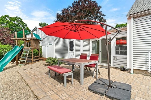 146 Hartford St, Natick, MA 01760