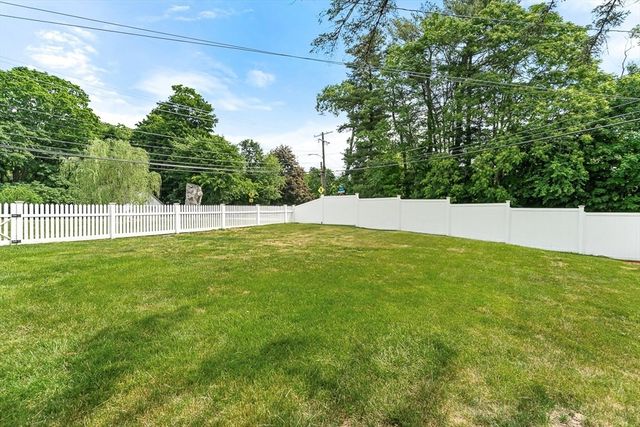 146 Hartford St, Natick, MA 01760