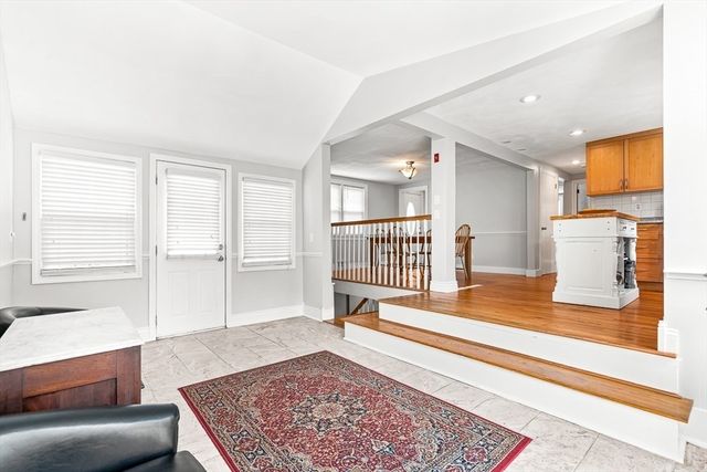 146 Hartford St, Natick, MA 01760
