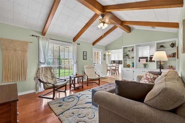 6117 Gaylyn Drive, Shreveport, LA 71105