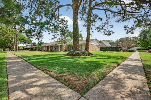 6117 Gaylyn Drive, Shreveport, LA 71105