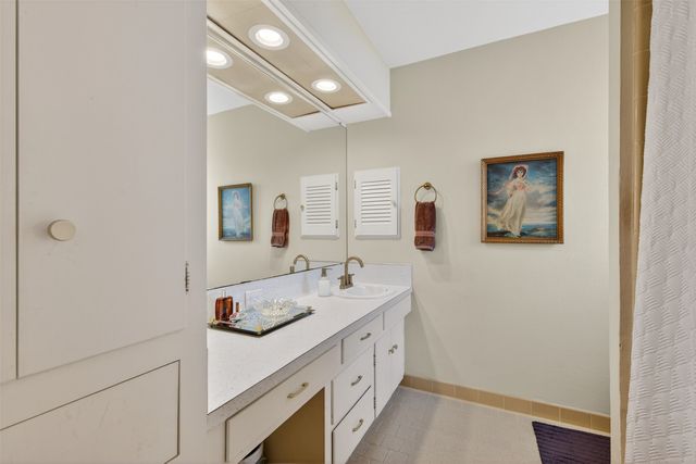 6117 Gaylyn Drive, Shreveport, LA 71105