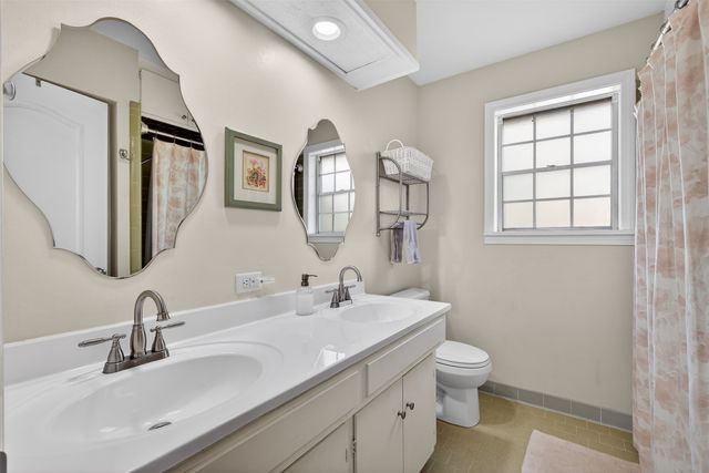 6117 Gaylyn Drive, Shreveport, LA 71105