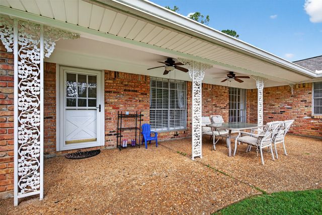 6117 Gaylyn Drive, Shreveport, LA 71105