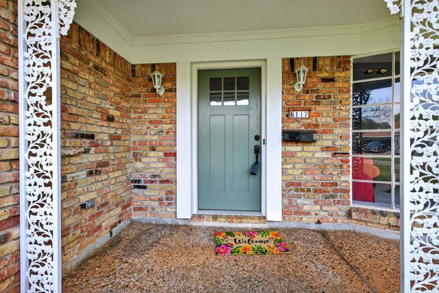 6117 Gaylyn Drive, Shreveport, LA 71105