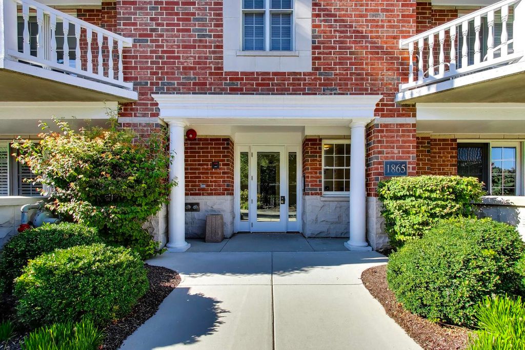 1865 Old Willow Road 224, Northfield, IL 60093 — photo 2