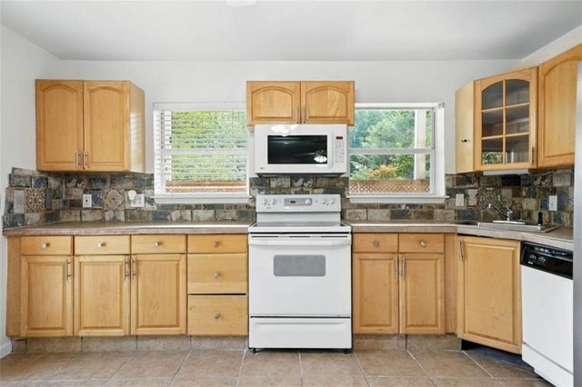 27 Twinbrook Drive, Blairsville, GA 30512