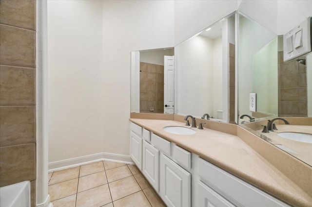 3202 Loblolly Pines Way, Houston, TX 77082