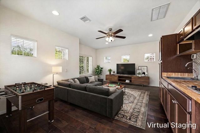 3202 Loblolly Pines Way, Houston, TX 77082