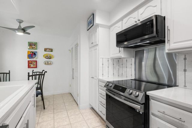 68482 Calle Toledo, Cathedral City, CA 92234