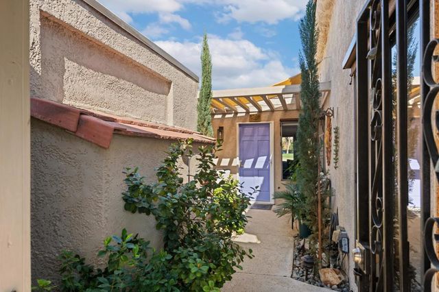 68482 Calle Toledo, Cathedral City, CA 92234