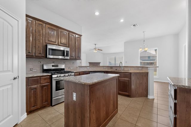 1413 Palasades Court, Rockwall, TX 75087