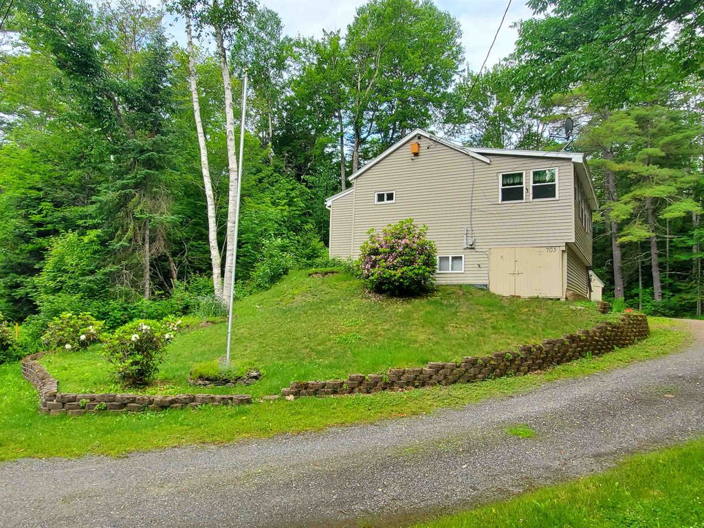 703 River Road, Canaan, NH 03741