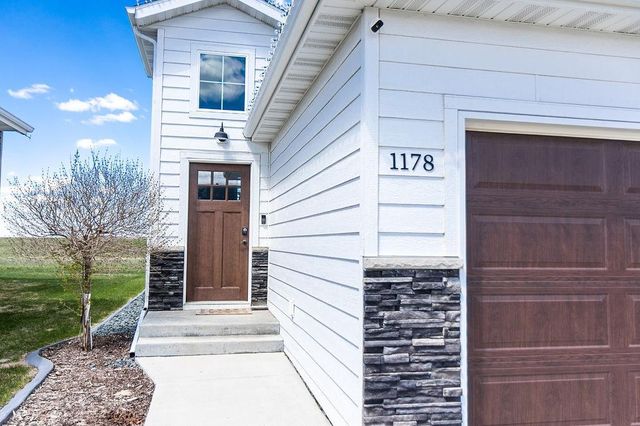 1178 ALBERT Court W, West Fargo, ND 58078