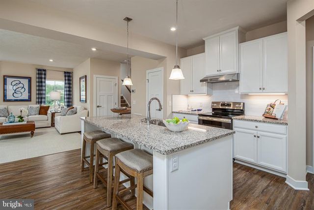 388 KELSO DR, Camp Hill, PA 17011