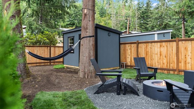 12907 Green Mountain Way, Granite Falls, WA 98252