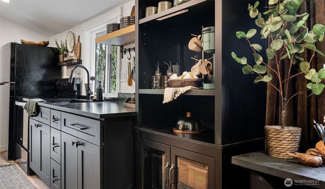 12907 Green Mountain Way, Granite Falls, WA 98252