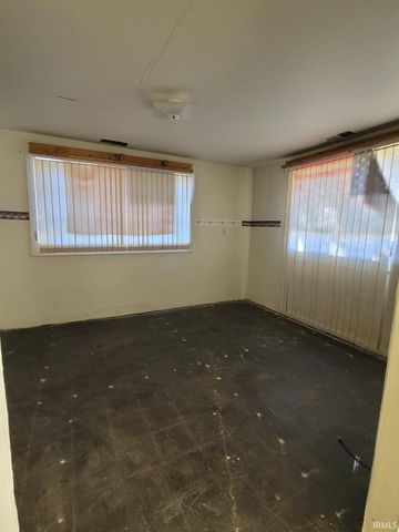 530 W Jackson Street, Galveston, IN 46932