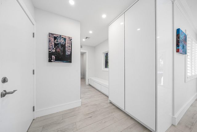 1733 Coral Gardens Drive, Wilton Manors, FL 33334