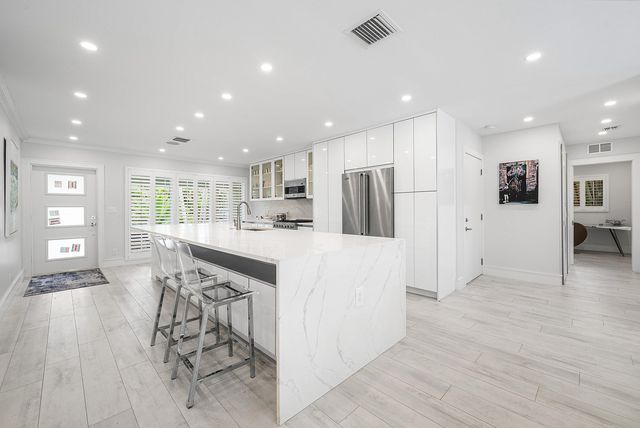 1733 Coral Gardens Drive, Wilton Manors, FL 33334