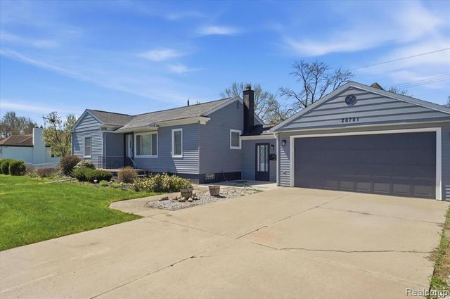 28781 Palomino Drive, Warren, MI 48093