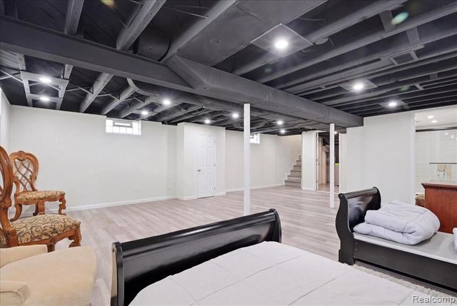 28781 Palomino Drive, Warren, MI 48093