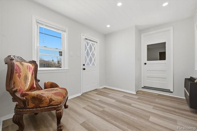 28781 Palomino Drive, Warren, MI 48093