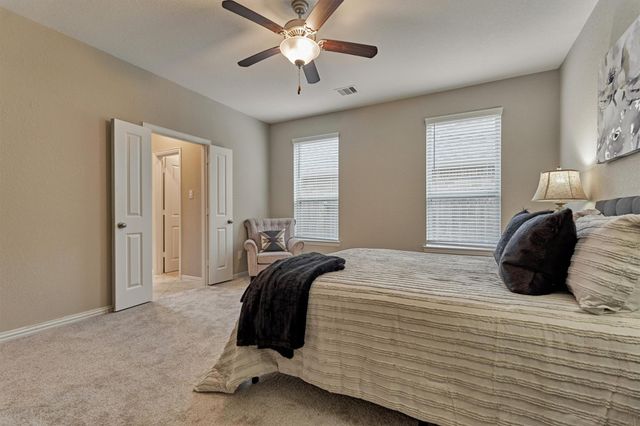 129 S Bearkat Court, Montgomery, TX 77316