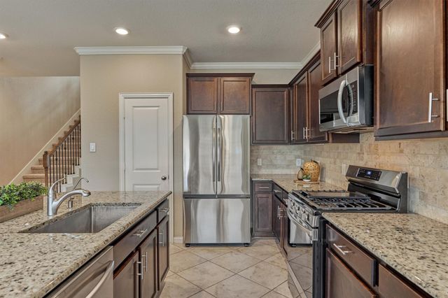 129 S Bearkat Court, Montgomery, TX 77316