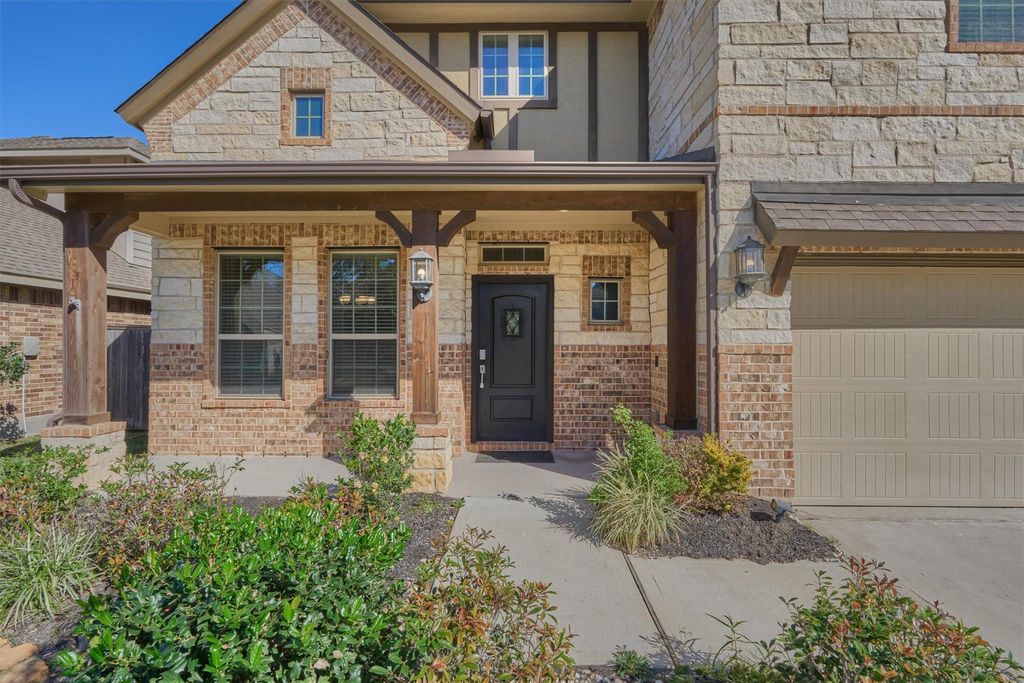 129 S Bearkat Court, Montgomery, TX 77316