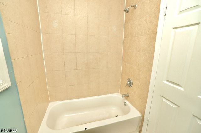 711 S 11Th St, Newark City, NJ 07103
