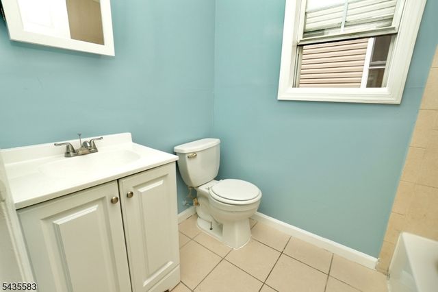 711 S 11Th St, Newark City, NJ 07103