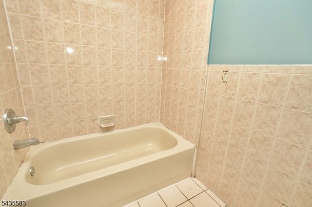 711 S 11Th St, Newark City, NJ 07103