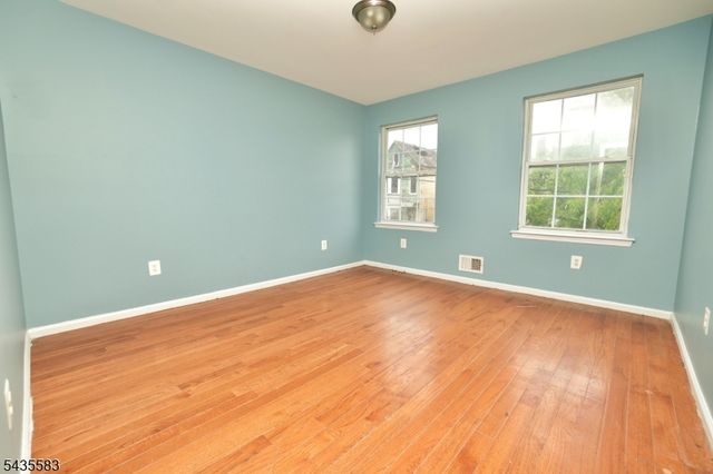 711 S 11Th St, Newark City, NJ 07103